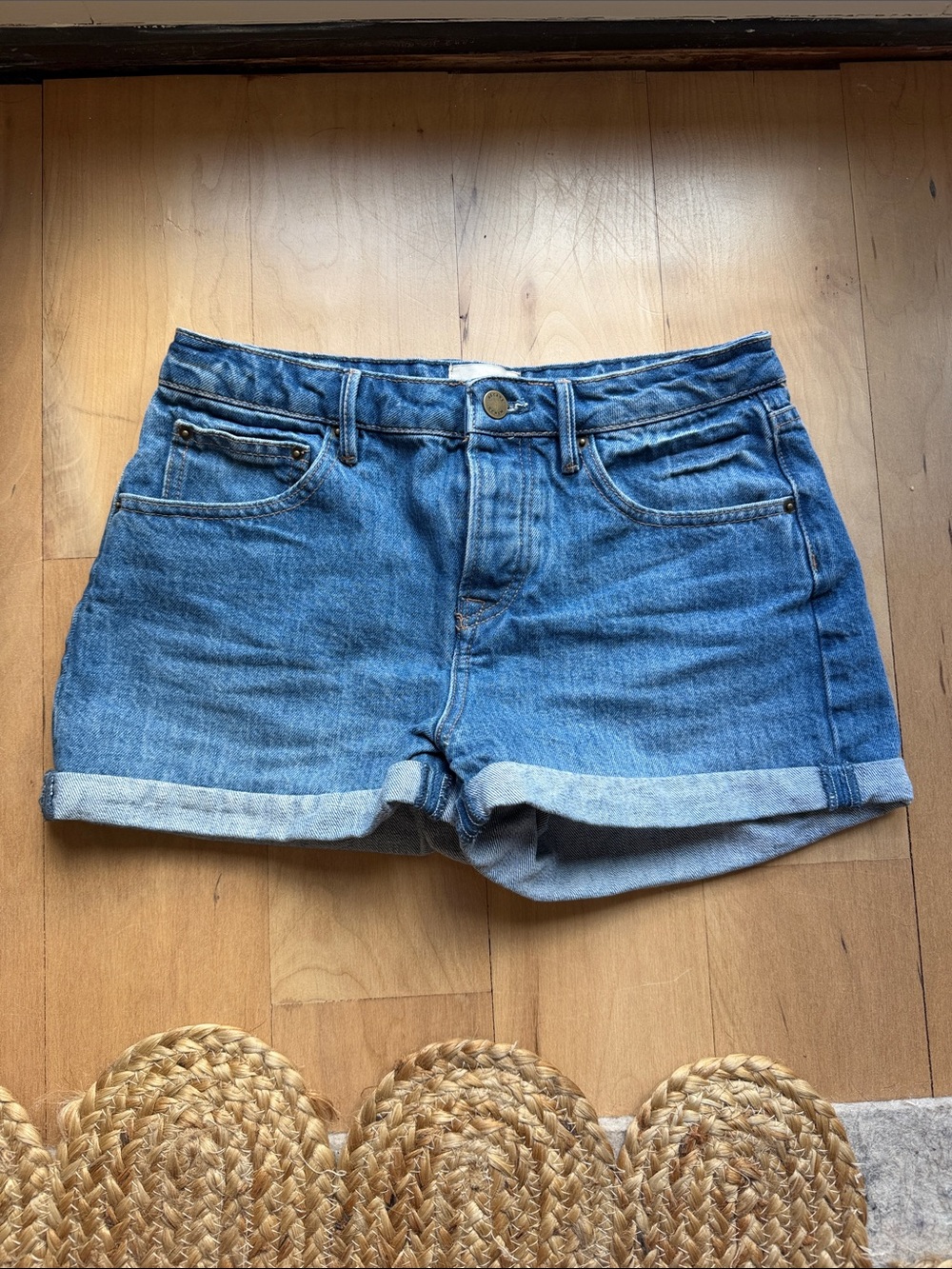 Sezane Casual Rolled-Hem Denim Shorts in Blue